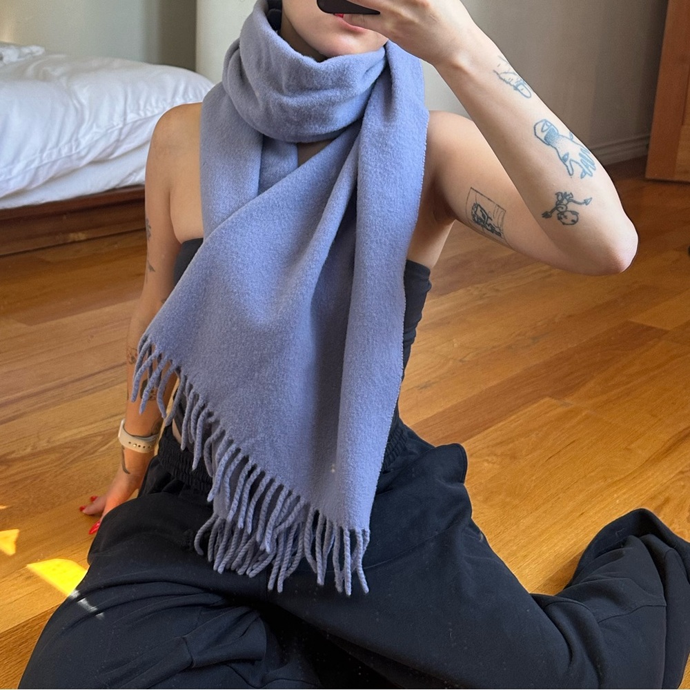 Cozy Acne Studios Lavender Scarf with Fringe